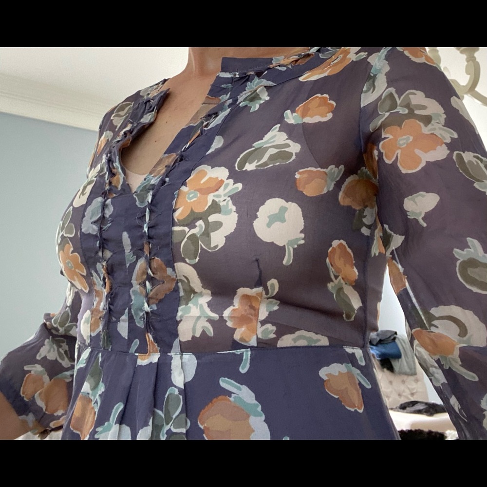 Summer silk dress. - Picture 4 of 4